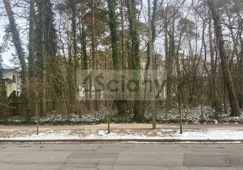 Działka budowlana 1827 m², Milanówek - zdjęcie 1