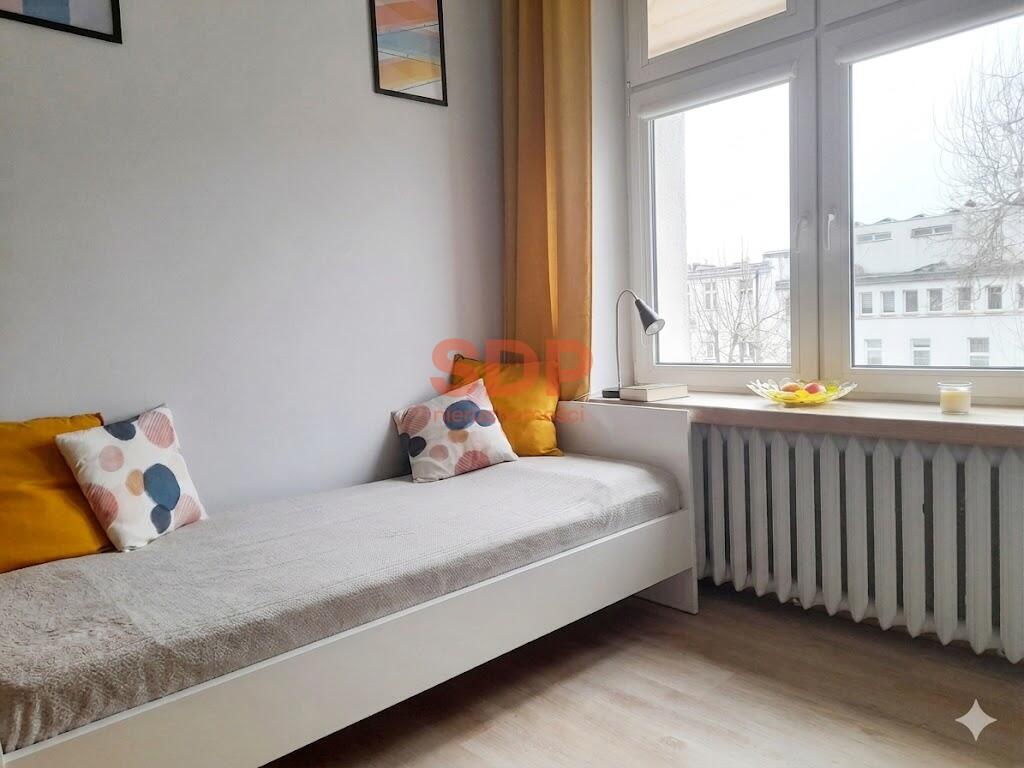 Mieszkanie 64 m², Łódź, Śródmieście, Rewolucji 1905 roku - zdjęcie 2