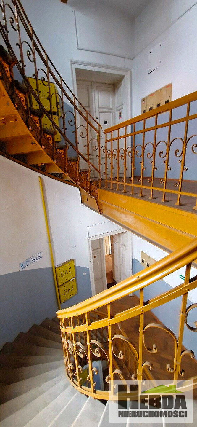 Kamienica na sprzedaż Tarnów - ścisłe centrum, z oknami na Tarnowski Teatr! - ul. A.Mickiewicza - NOWA CENA - zdjęcie 8