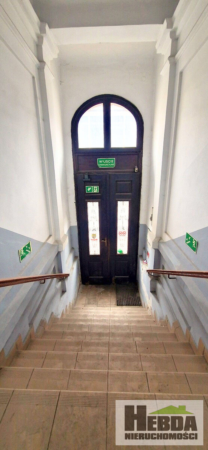 Kamienica na sprzedaż Tarnów - ścisłe centrum, z oknami na Tarnowski Teatr! - ul. A.Mickiewicza - NOWA CENA - zdjęcie 19