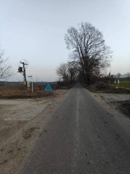 Atrakcyjnie położona działka pod zabudowę - zdjęcie 4