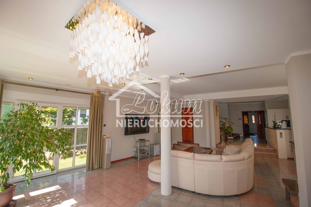 Dom 230&nbsp;m², Szczecin - zdjęcie 1