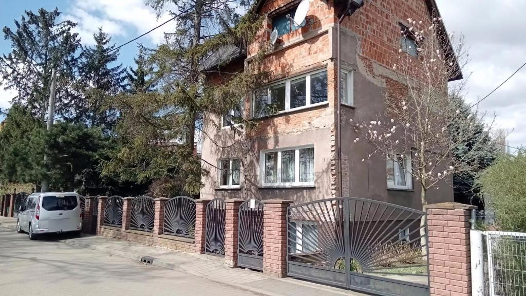 Dom 195&nbsp;m², Wrocław, Psie Pole, Zawalna - zdjęcie 1