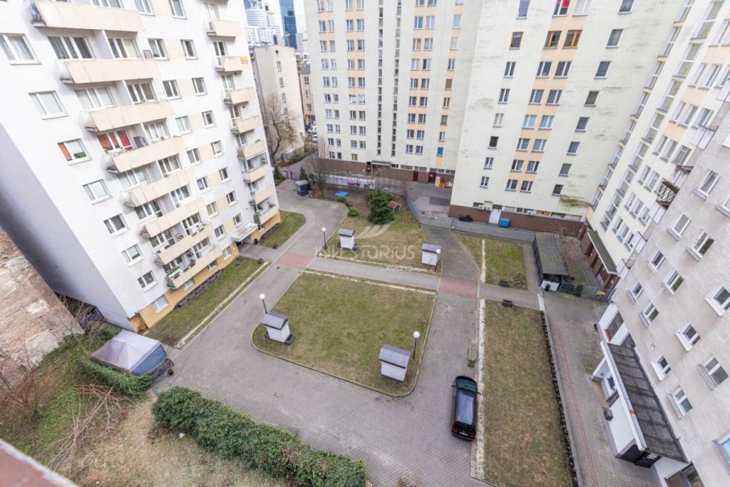 Trzy pokoje w centrum miasta! - zdjęcie 15