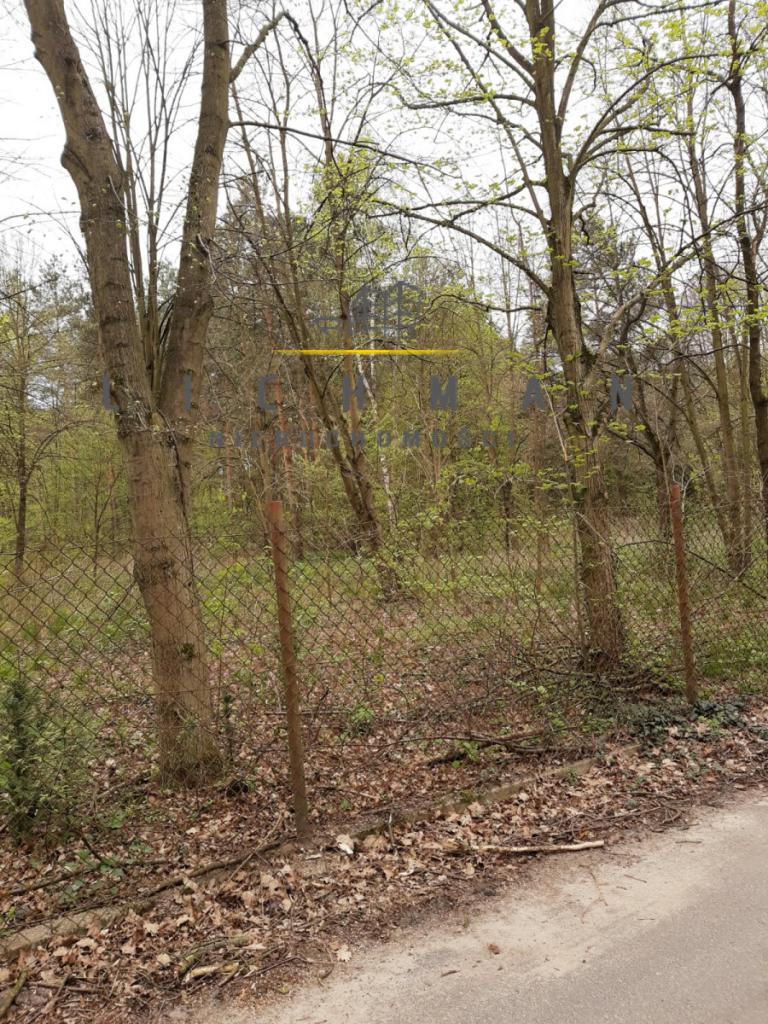 Działka rekreacyjna 752 m², Cyprianów - zdjęcie 1