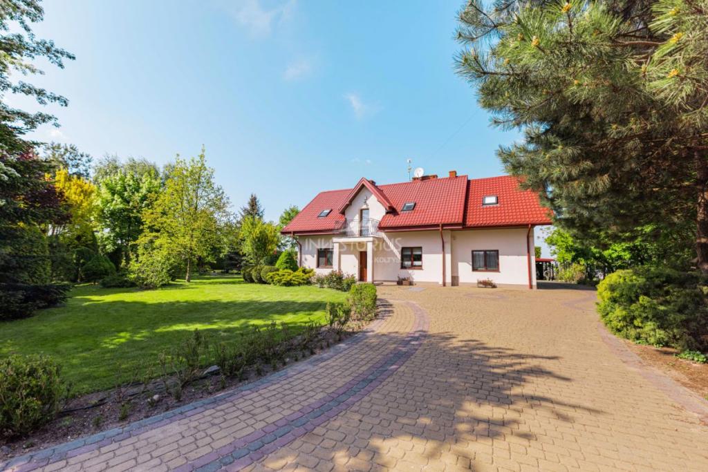 ⭐️ Uroczy Dom na Dużej Działce | 20 minut od Wwy ⭐ - zdjęcie 18