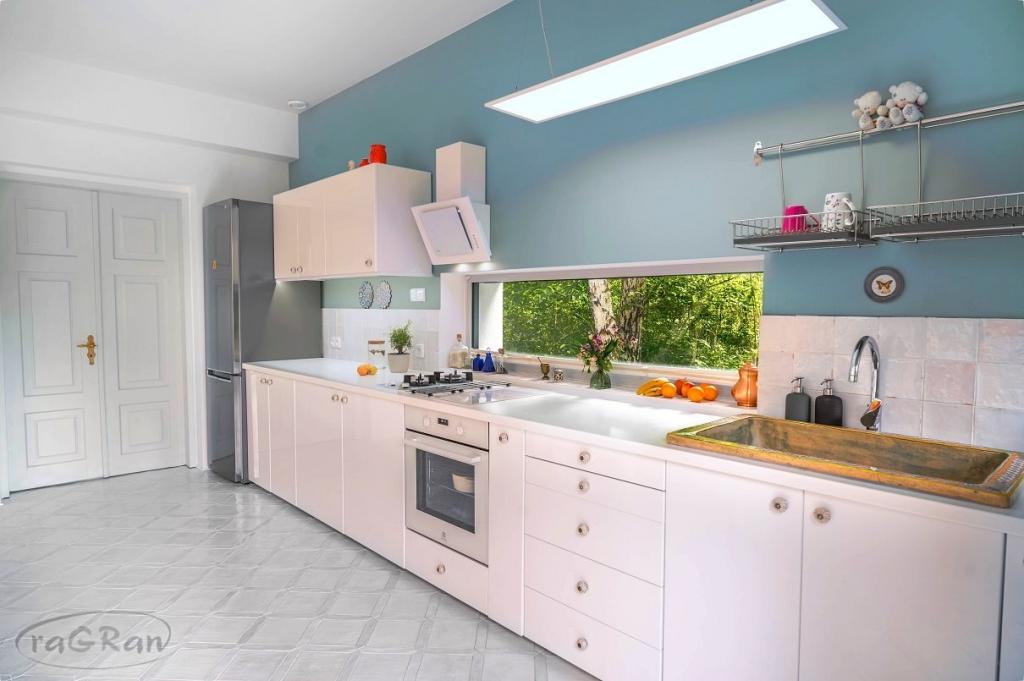 Wyjątkowy dom bdb dobrze skomunikowany z Warszawą - zdjęcie 6