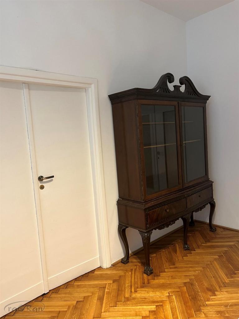 Umeblowane, dwustronne 3 -pokojowe w kamienicy - zdjęcie 10