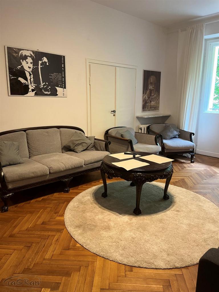 Umeblowane, dwustronne 3 -pokojowe w kamienicy - zdjęcie 2