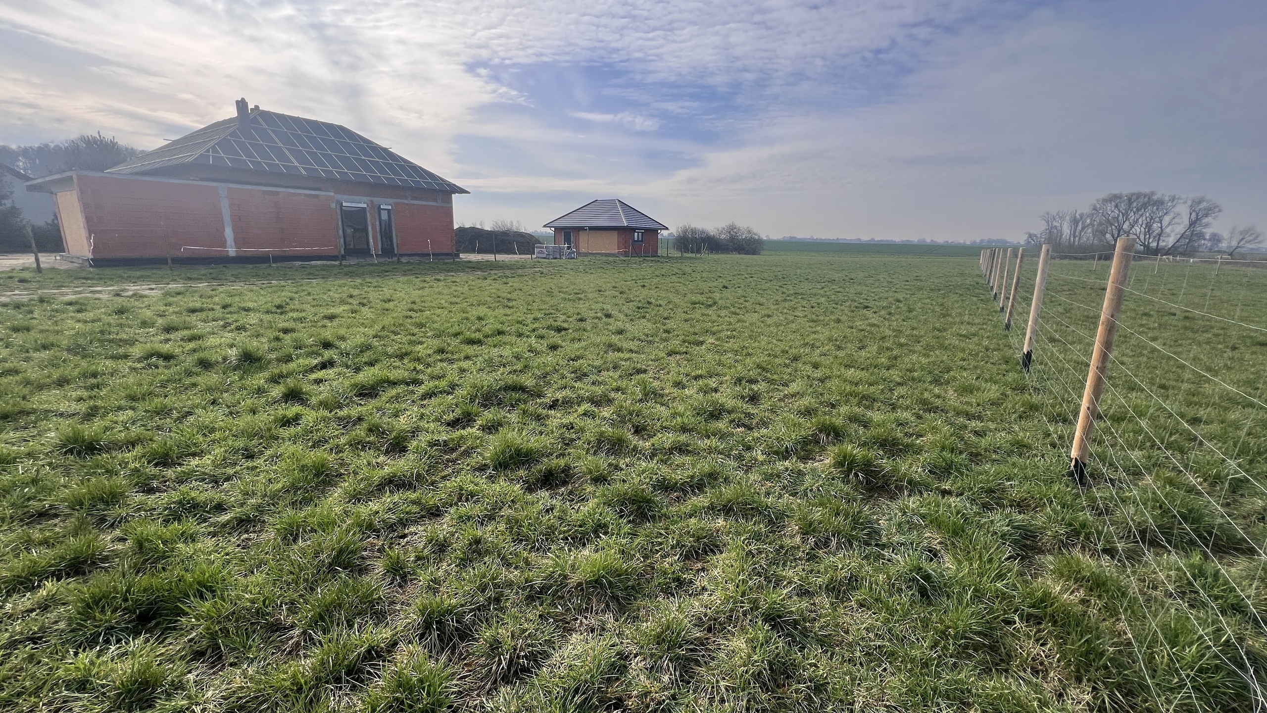 Działka budowlana w spokojnej okolicy - zdjęcie 11