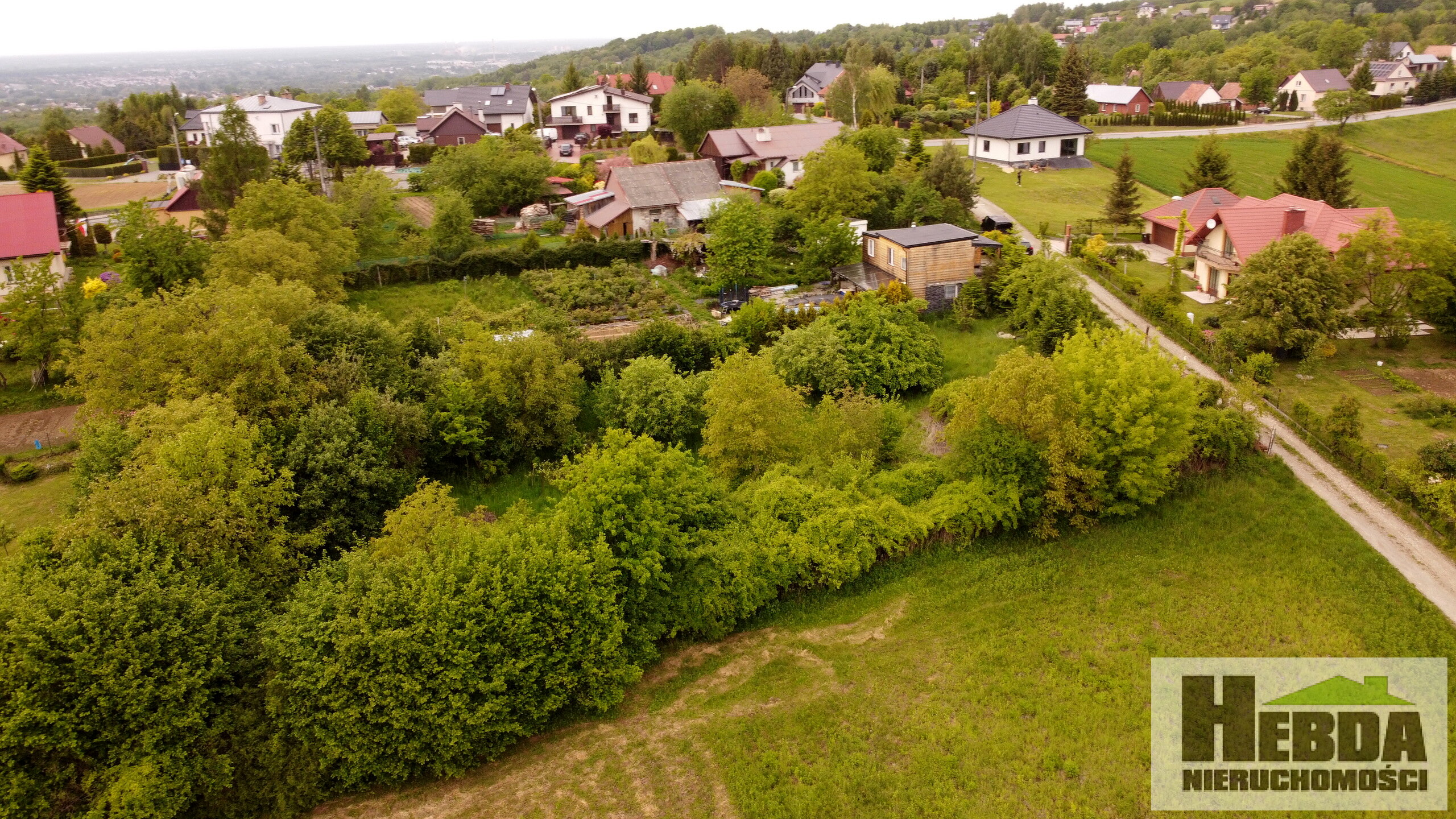 Na sprzedaż: działka budowlana 18 arów - Zawada k. Tarnowa - zdjęcie 1