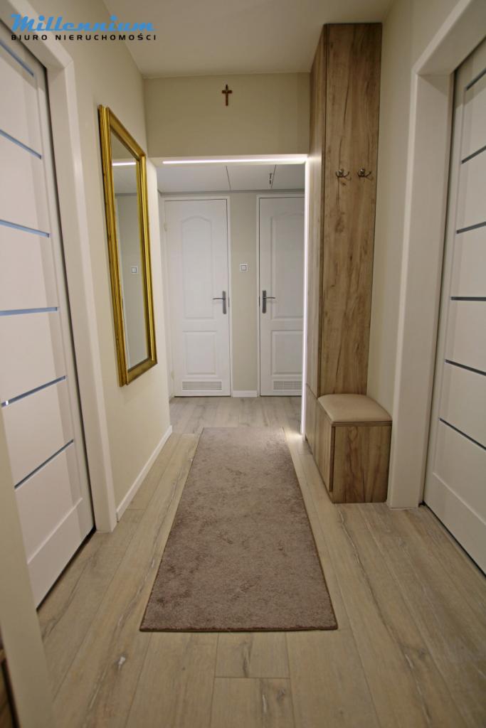 Idealne mieszkanie z loggią w spokojnej dzielnicy - zdjęcie 7