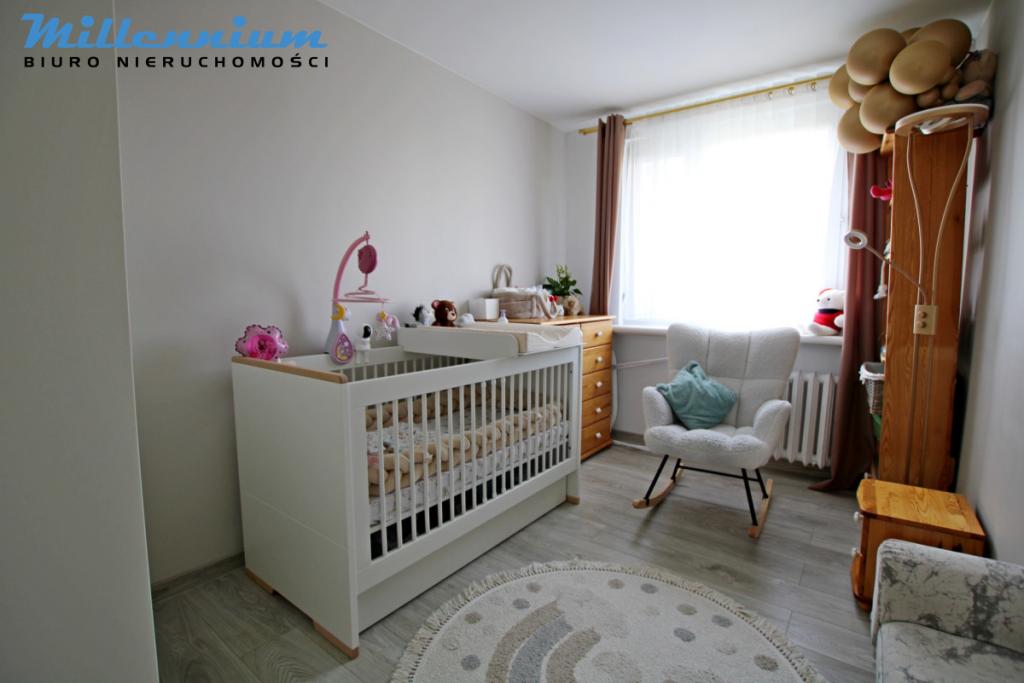 Idealne mieszkanie z loggią w spokojnej dzielnicy - zdjęcie 1