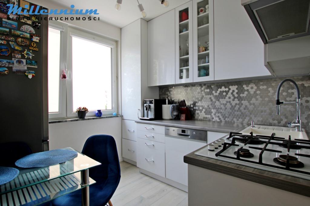 Idealne mieszkanie z loggią w spokojnej dzielnicy - zdjęcie 5