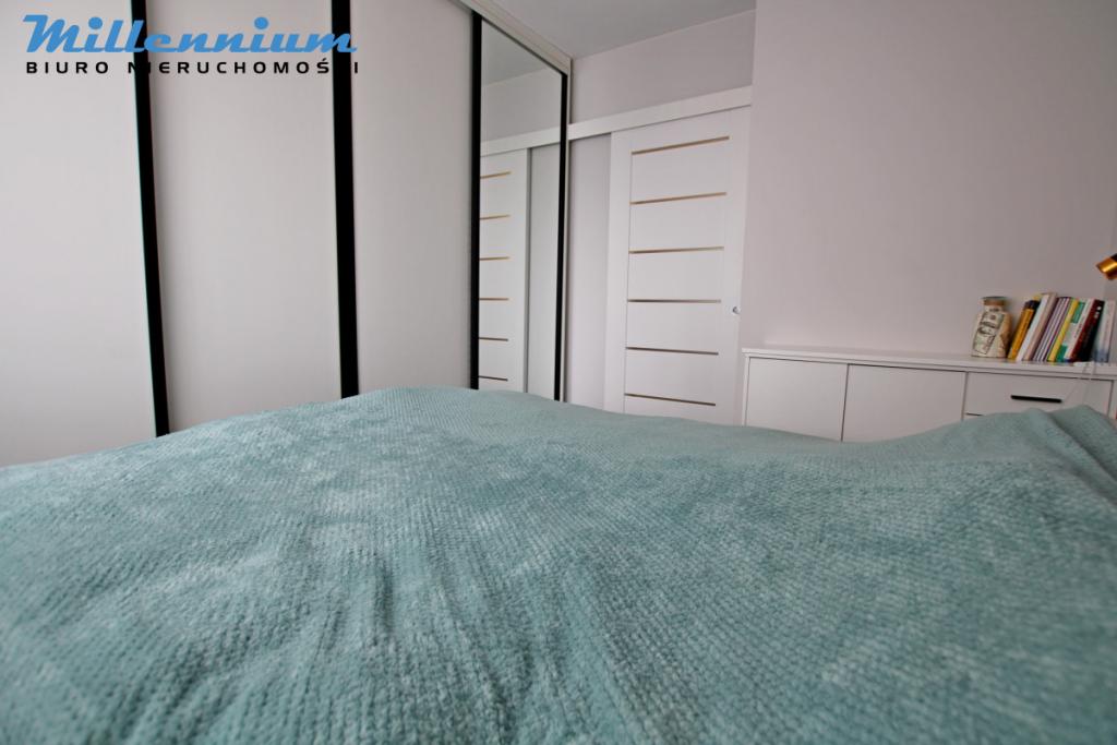 Idealne mieszkanie z loggią w spokojnej dzielnicy - zdjęcie 3