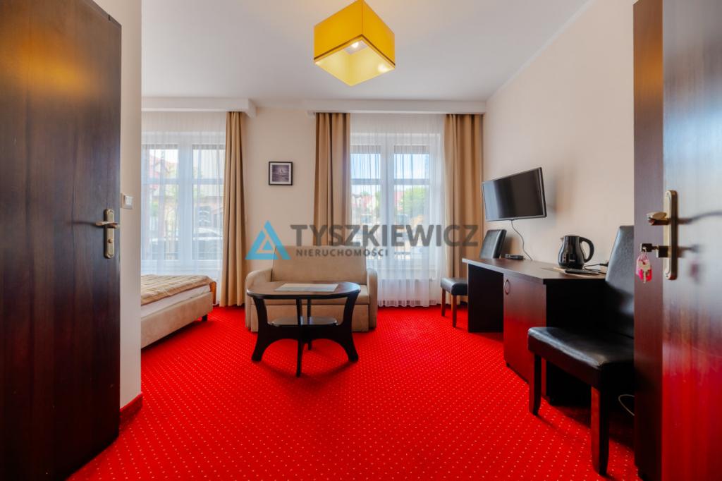 Wyjątkowy dom w miejscowości nadmorskiej - zdjęcie 15