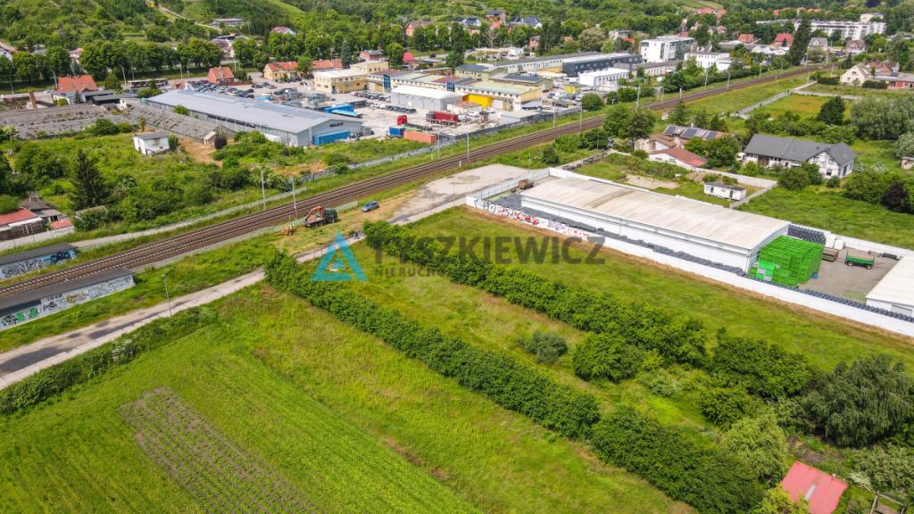 Ogrodzona działka z dojazdem i mediami - zdjęcie 5