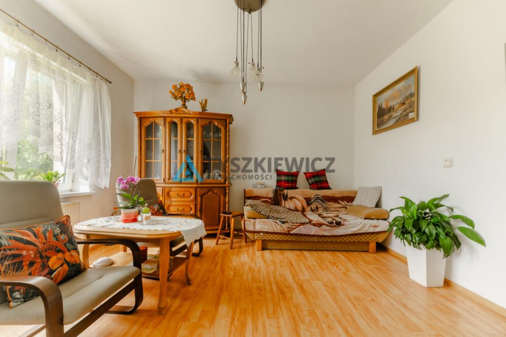 Urokliwe siedlisko w otoczeniu zieleni- Krosnowo - zdjęcie 11