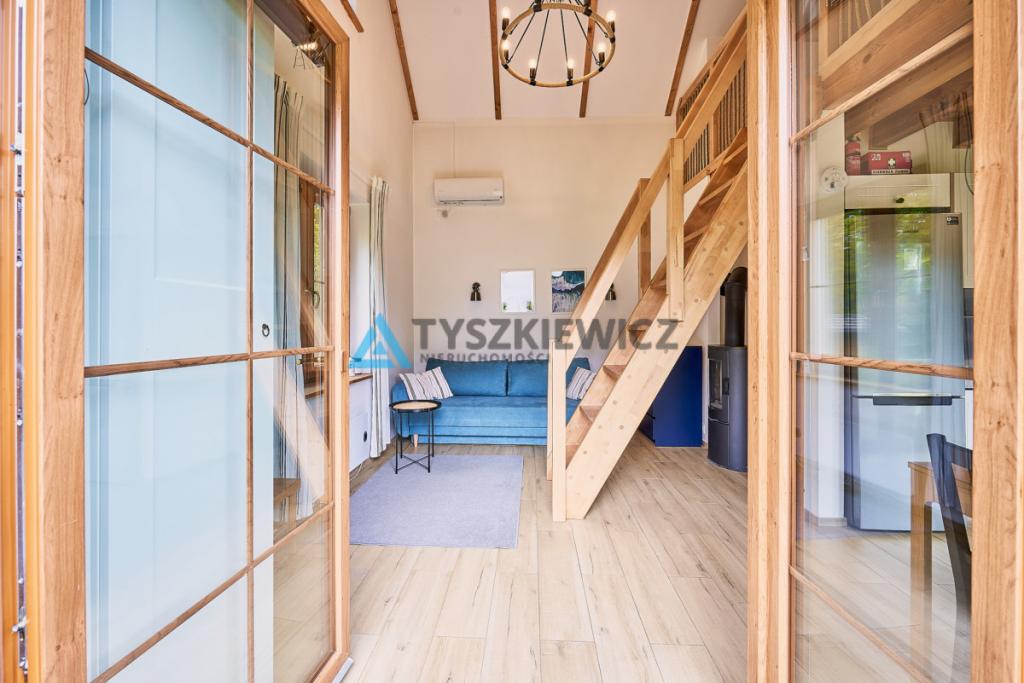 Atrakcyjne siedlisko z dwoma domkami nad jeziorem! - zdjęcie 6