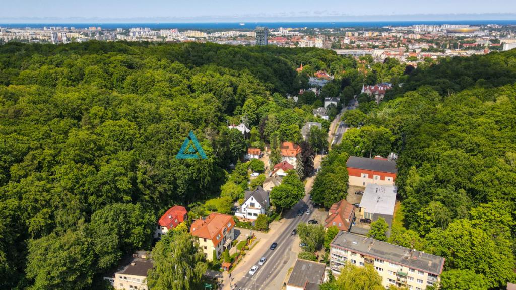 Działka 990m2 z domem, tuż przy lesie. - zdjęcie 26