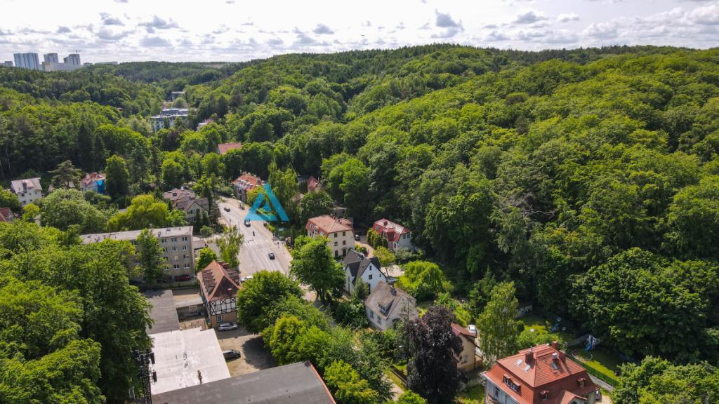 Działka 990m2 z domem, tuż przy lesie. - zdjęcie 14
