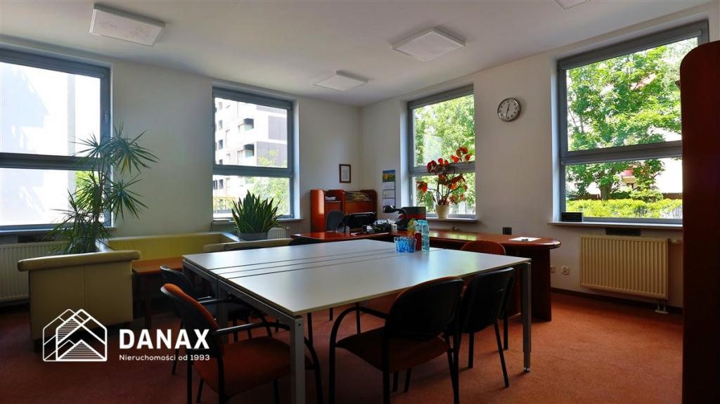 Lokal usługowy na sprzedaż, 670&nbsp;m², Kraków, Głowackiego - zdjęcie 1