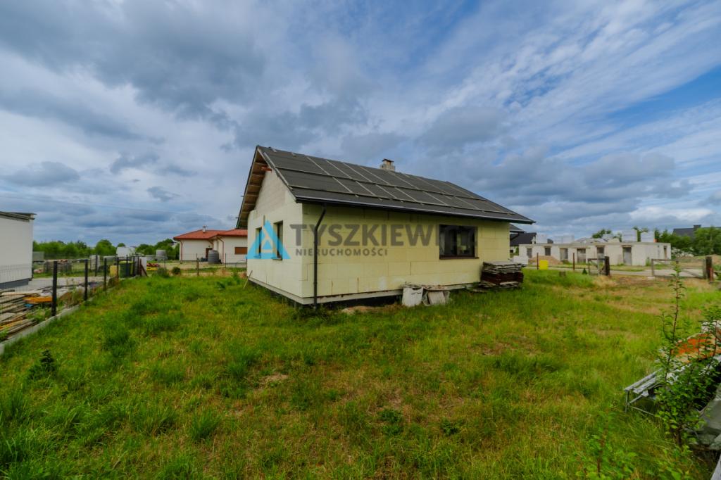 Dom na przedmieściach - stan surowy zamknięty - zdjęcie 17