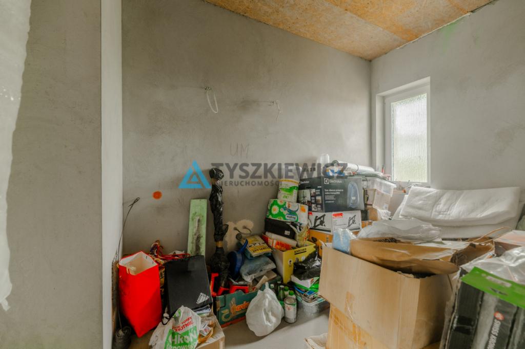 Dom na przedmieściach - stan surowy zamknięty - zdjęcie 13