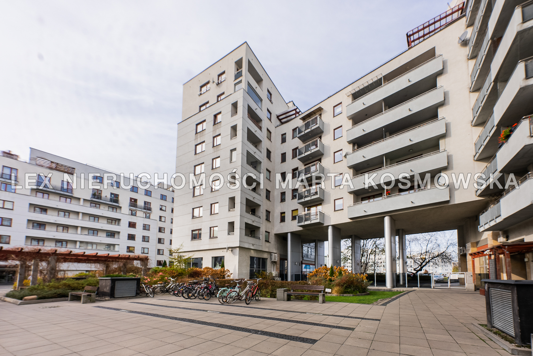 Ursynów al. Komisji Edukacji Narodowej, 4 pok. 160 m, taras, garaż - zdjęcie 17