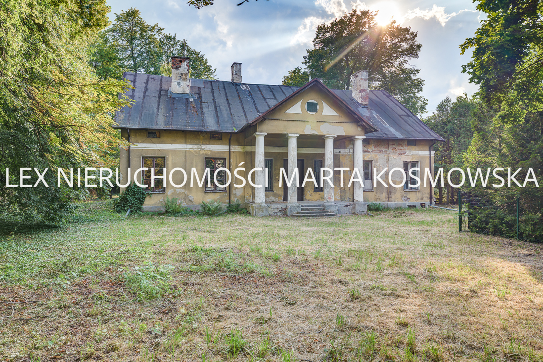 Grodzisk Mazowiecki, dworek o pow. ca 450 m, działka 2790 m - zdjęcie 1