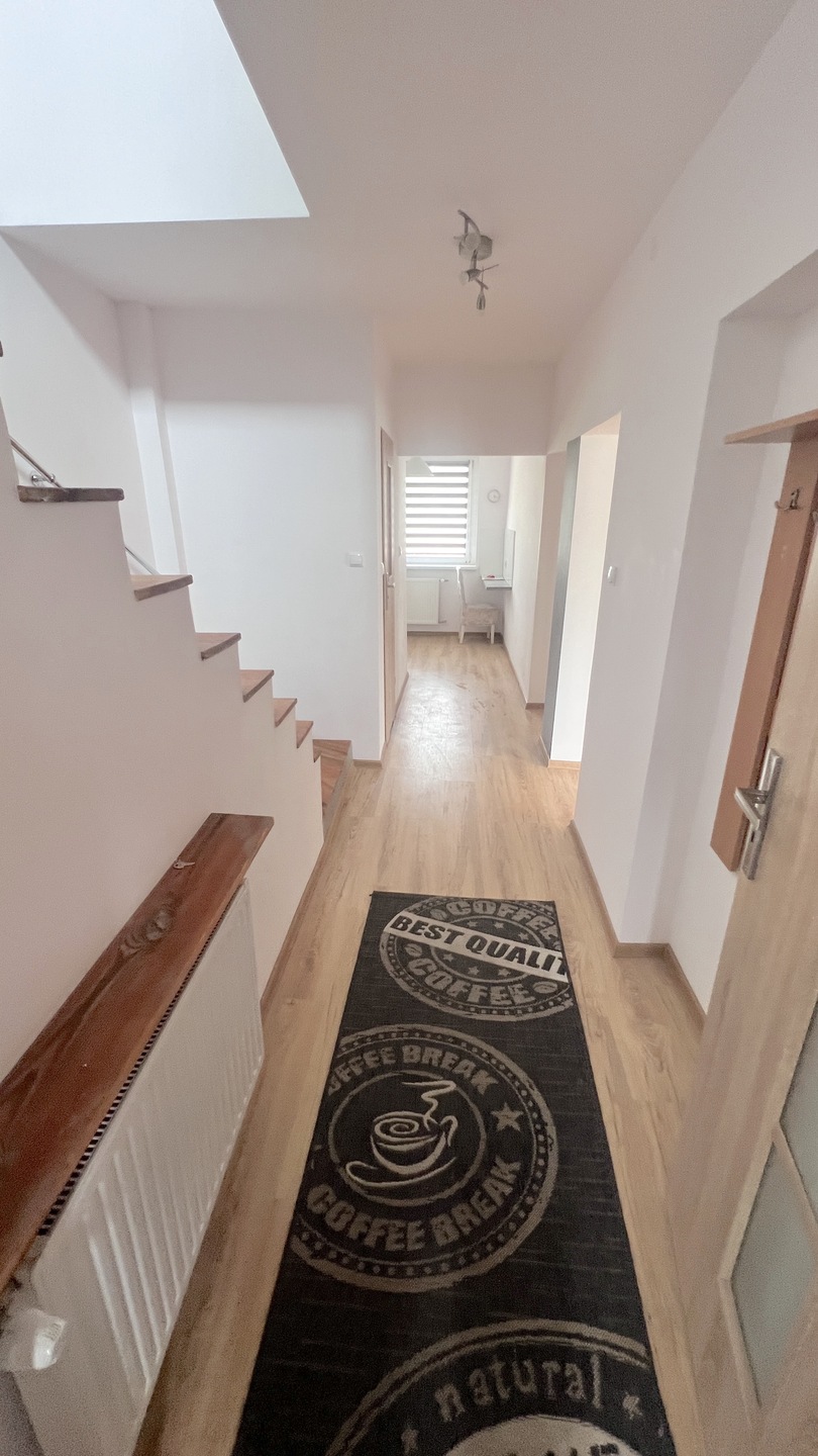 Dom po generalnym remoncie w widocznym miejscu - zdjęcie 8