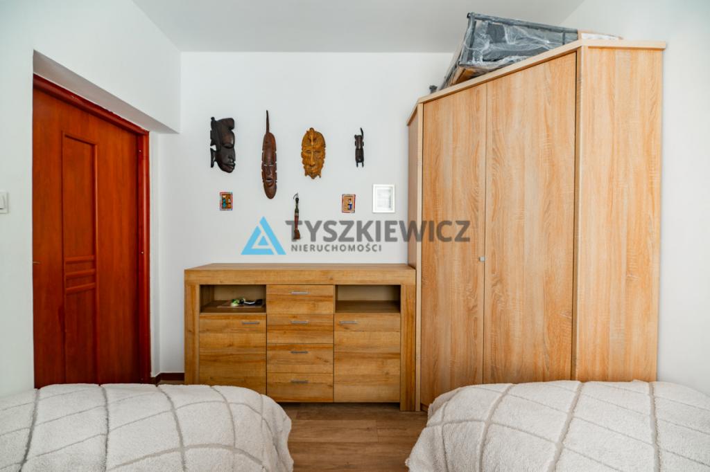 Dwupoziomowy lokal z tarasem nad morzem - zdjęcie 16