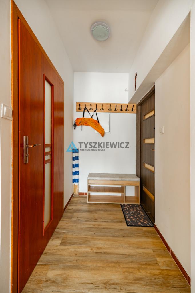 Dwupoziomowy lokal z tarasem nad morzem - zdjęcie 11