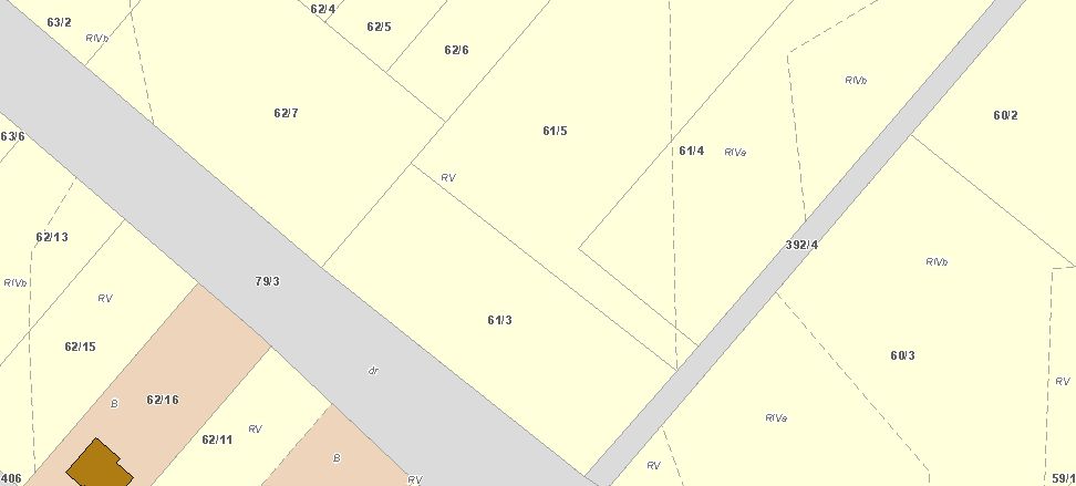 przy głównej ruchliwej drodze - zdjęcie 1