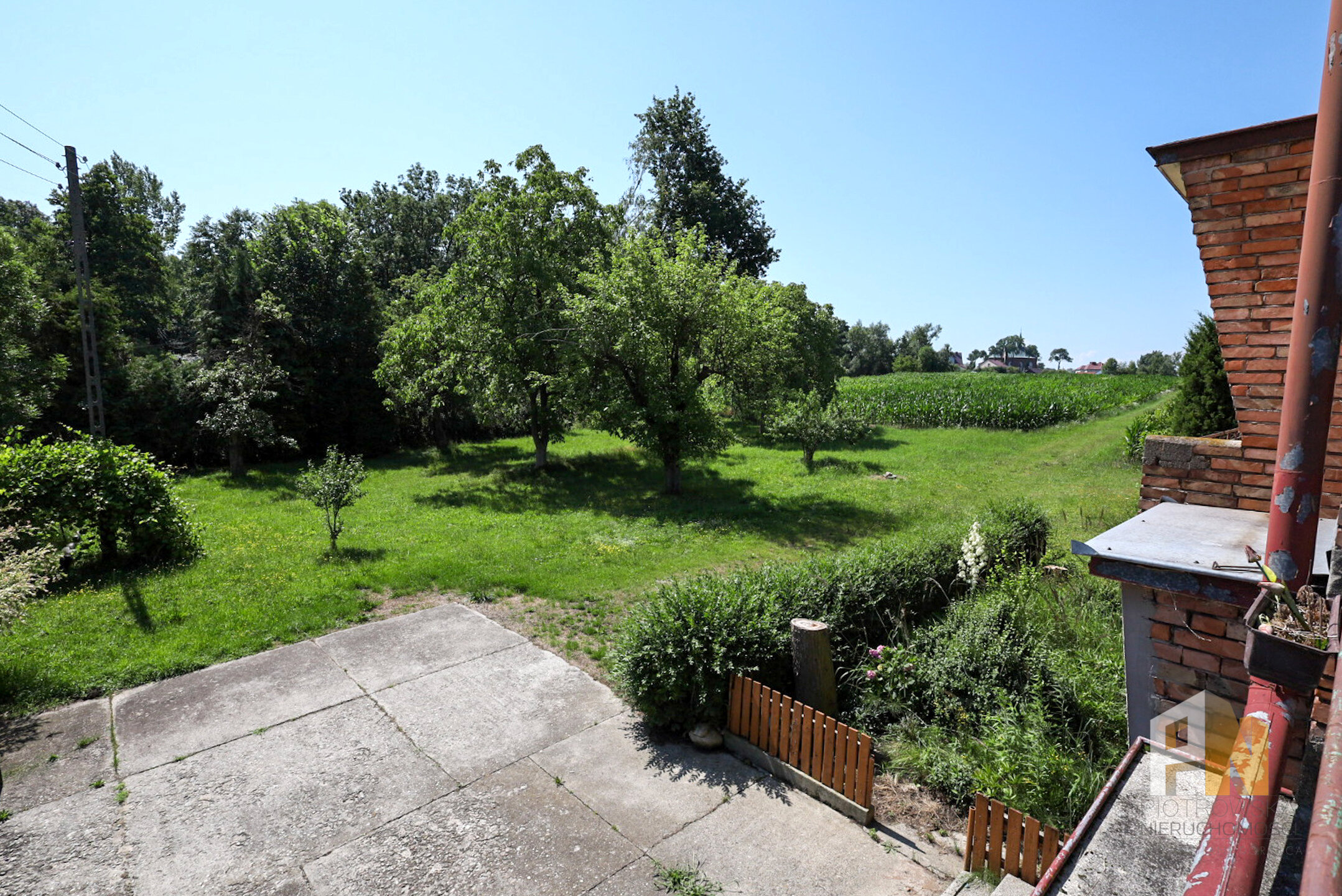 Dom z zabudowaniami i 70 arów działki - zdjęcie 3