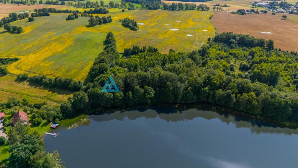 Dom rekreacyjny z linią brzegową - zdjęcie 5