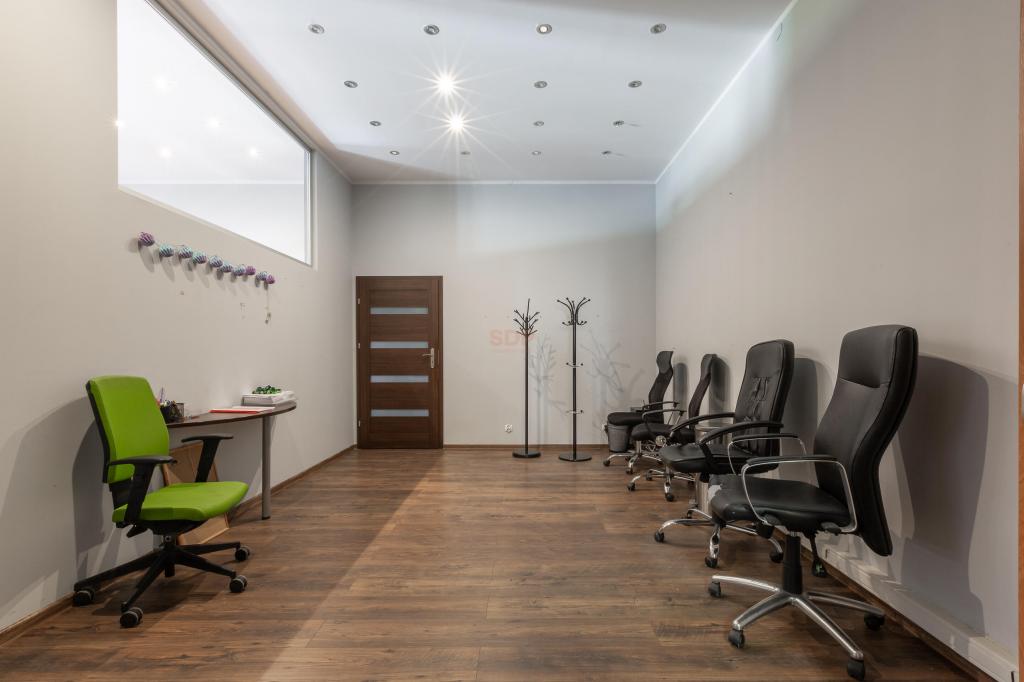 Lokal usługowy na sprzedaż, 2072 m², Legnica, Kawaleryjska - zdjęcie 17