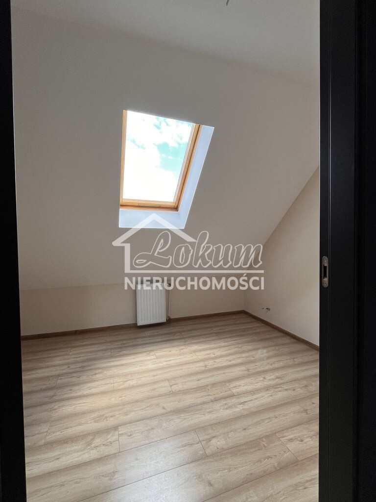 Dom 284 m², Załom - zdjęcie 2