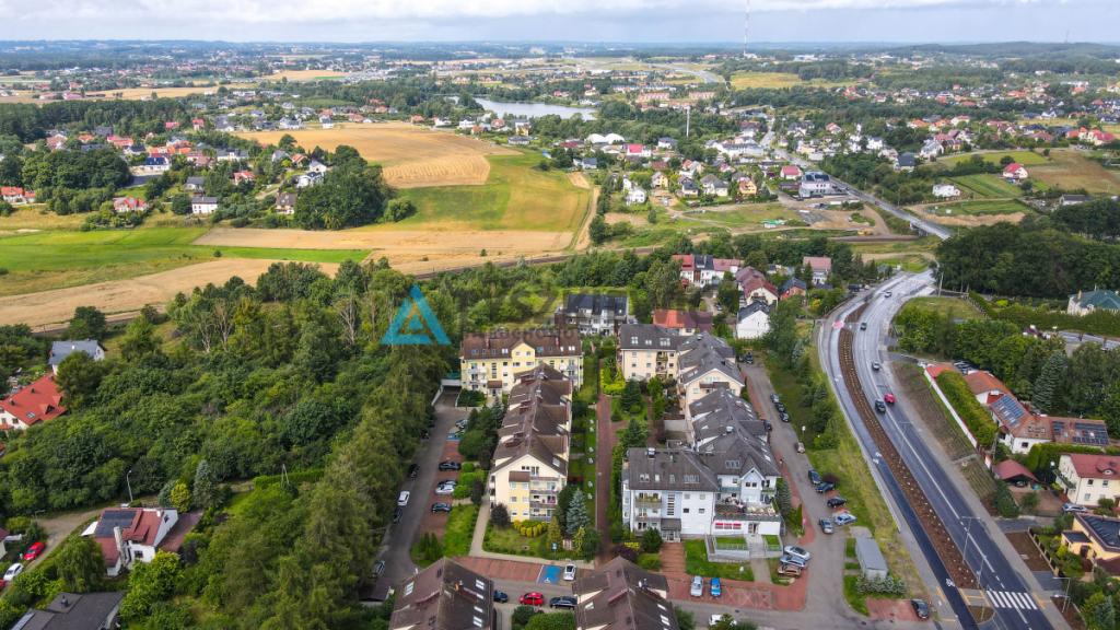 3-pokojowe mieszkanie z halą garażową w cenie - zdjęcie 23