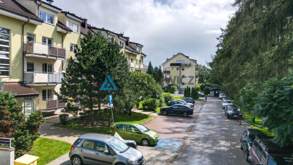 3-pokojowe mieszkanie z halą garażową w cenie - zdjęcie 15