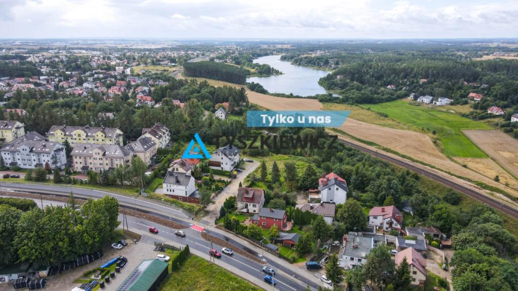 3-pokojowe mieszkanie z halą garażową w cenie - zdjęcie 1