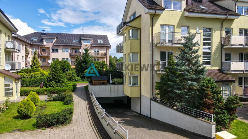 3-pokojowe mieszkanie z halą garażową w cenie - zdjęcie 14