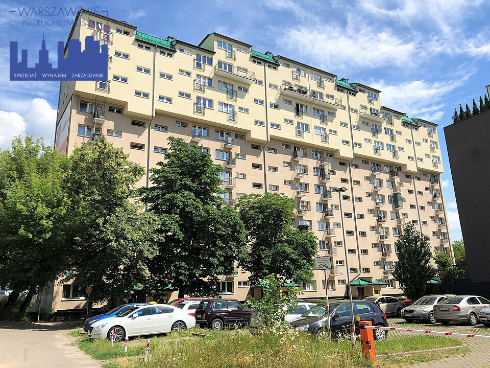 Spokojna, cicha i zielona okolica z dobrą komunika - zdjęcie 2