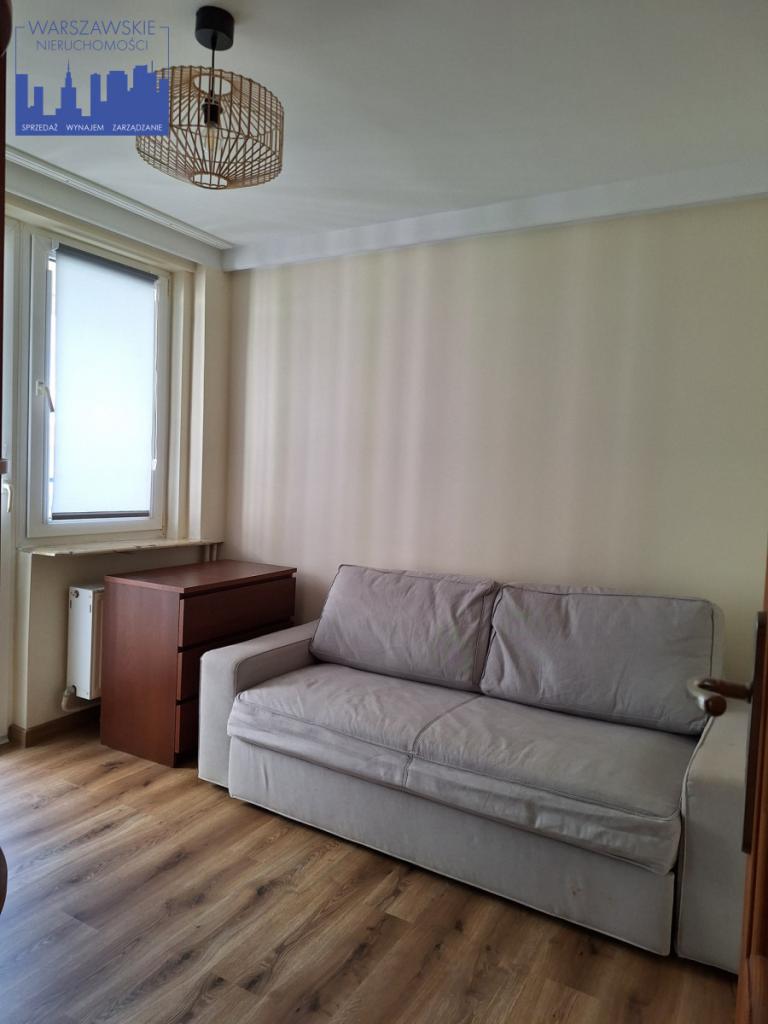 tuz przy stacji METRA, w pełni umeblowane - zdjęcie 4