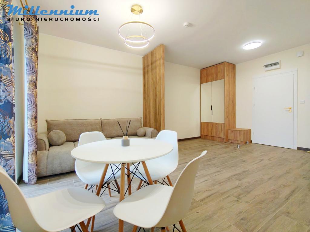 Apartament nad morzem budynek z sauną i siłownią - zdjęcie 2