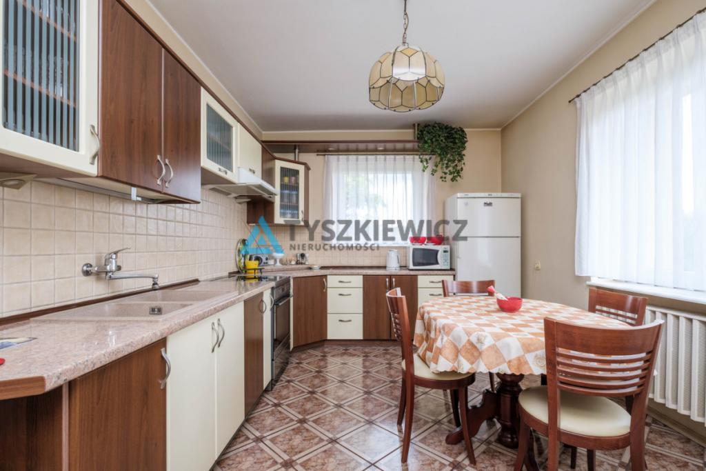 Dom z dwoma lokalami i osobnymi wejściami - zdjęcie 15