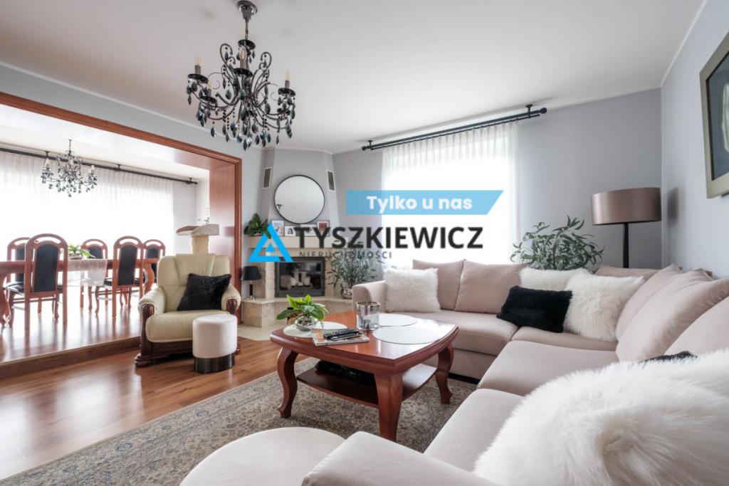 Dom z dwoma lokalami i osobnymi wejściami - zdjęcie 1