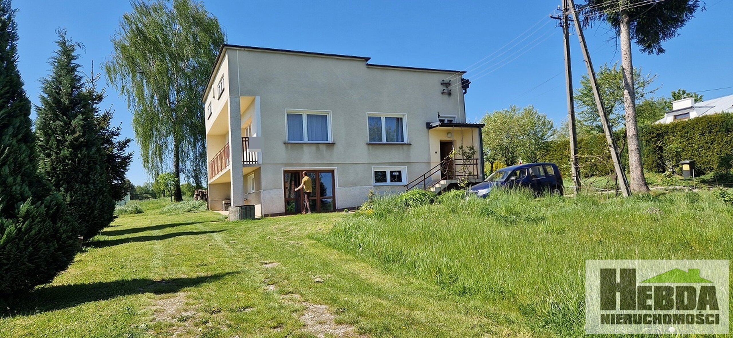 ŁĘKAWICA - SKRZYSZÓW  DOM W BIAŁYCH ELEWACJACH  ( dwa odrebne mieszkania) - zdjęcie 1