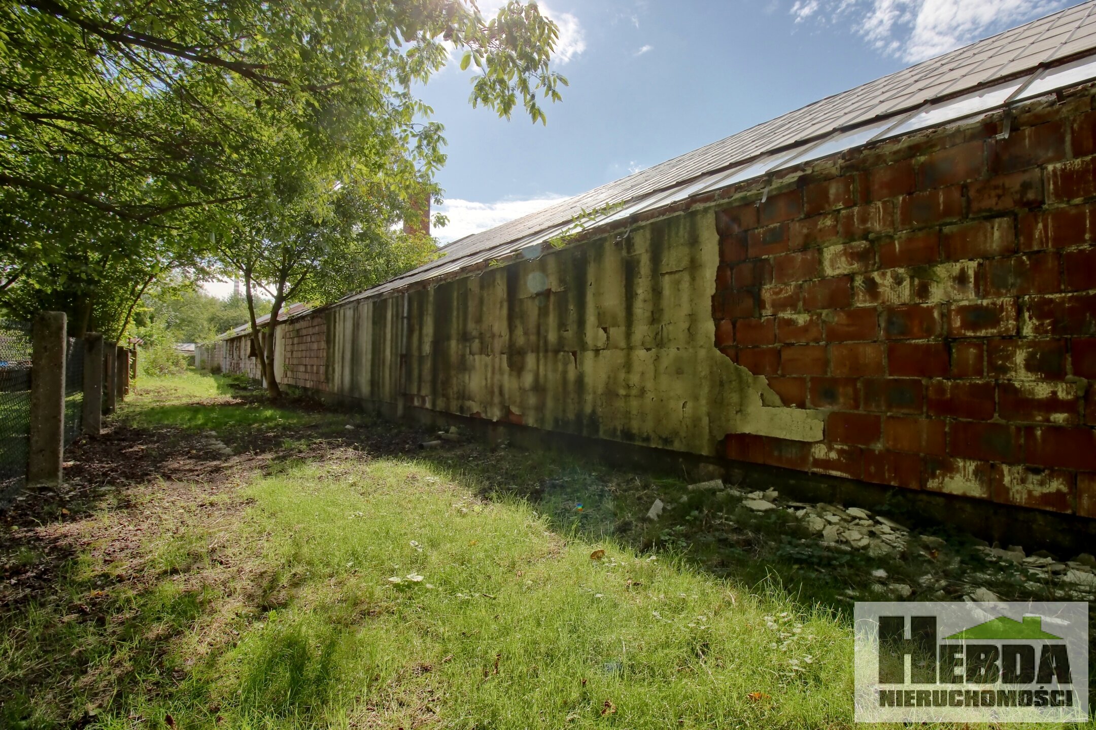 Tarnów!!! działka z hala 800 m2, duży potencjał inwestycyjny !!! - zdjęcie 9