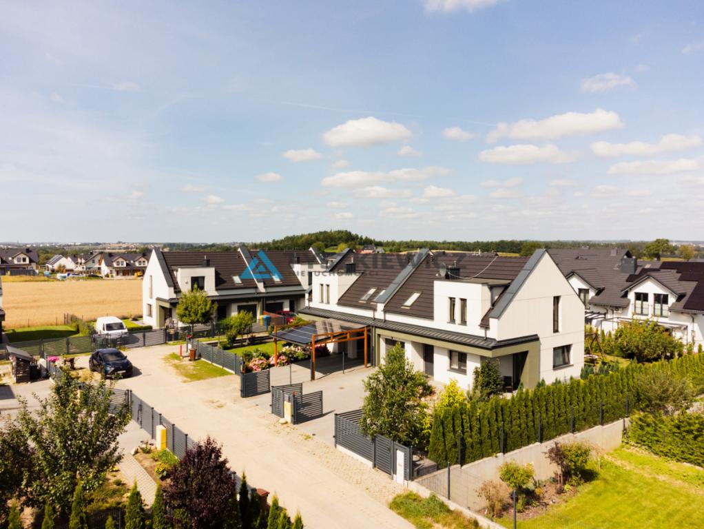 Wyjątkowy bliźniak z ogrodem i panoramą okolicy - zdjęcie 3